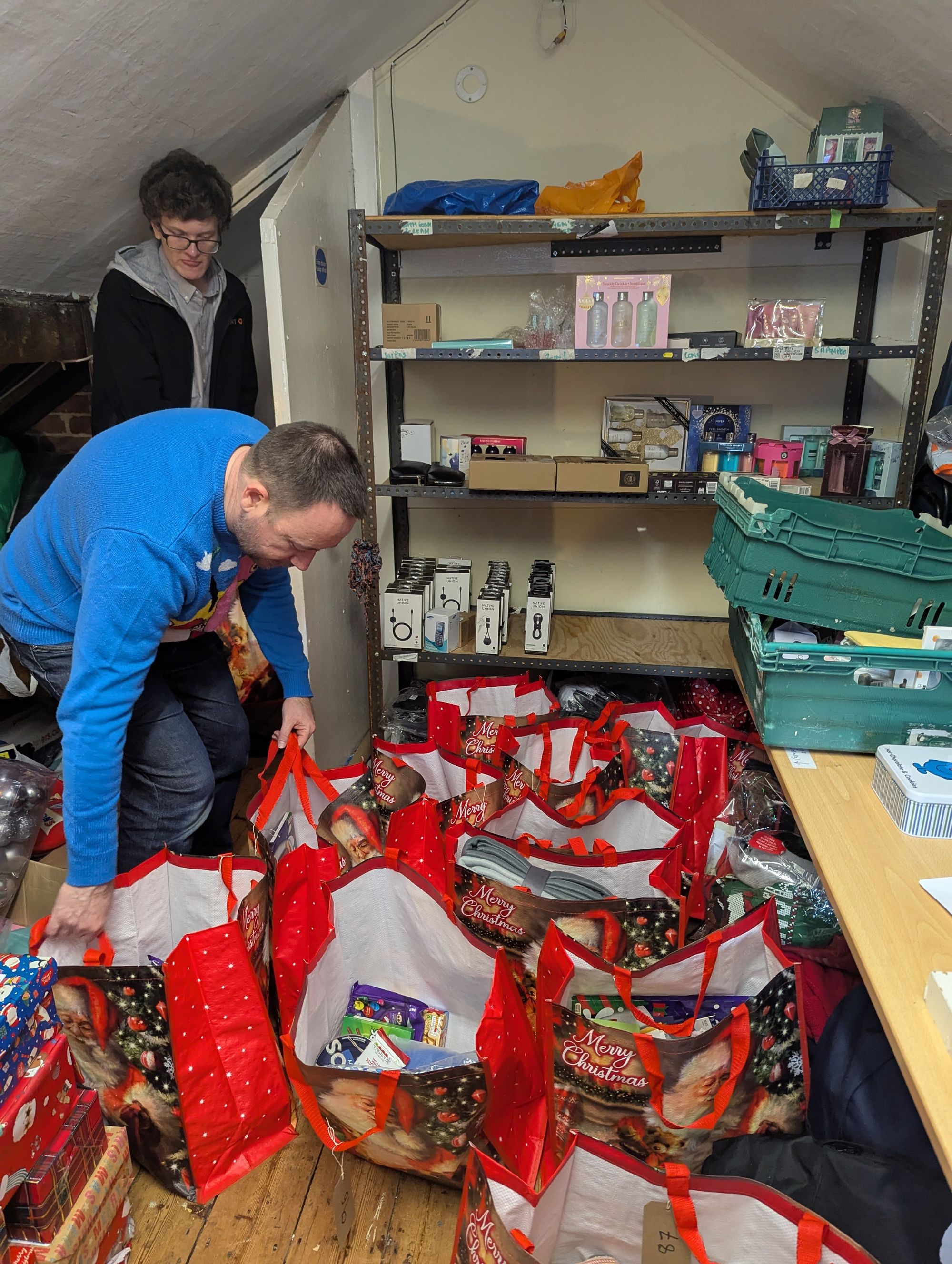 🎄Savient LimitedSpreads Christmas Cheer at Cheltenham Open Door! 🎄